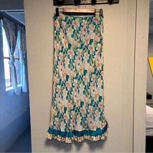 Elegant Jane Seymour Silk Floral Maxi Skirt - Blue and Cream S/M/L